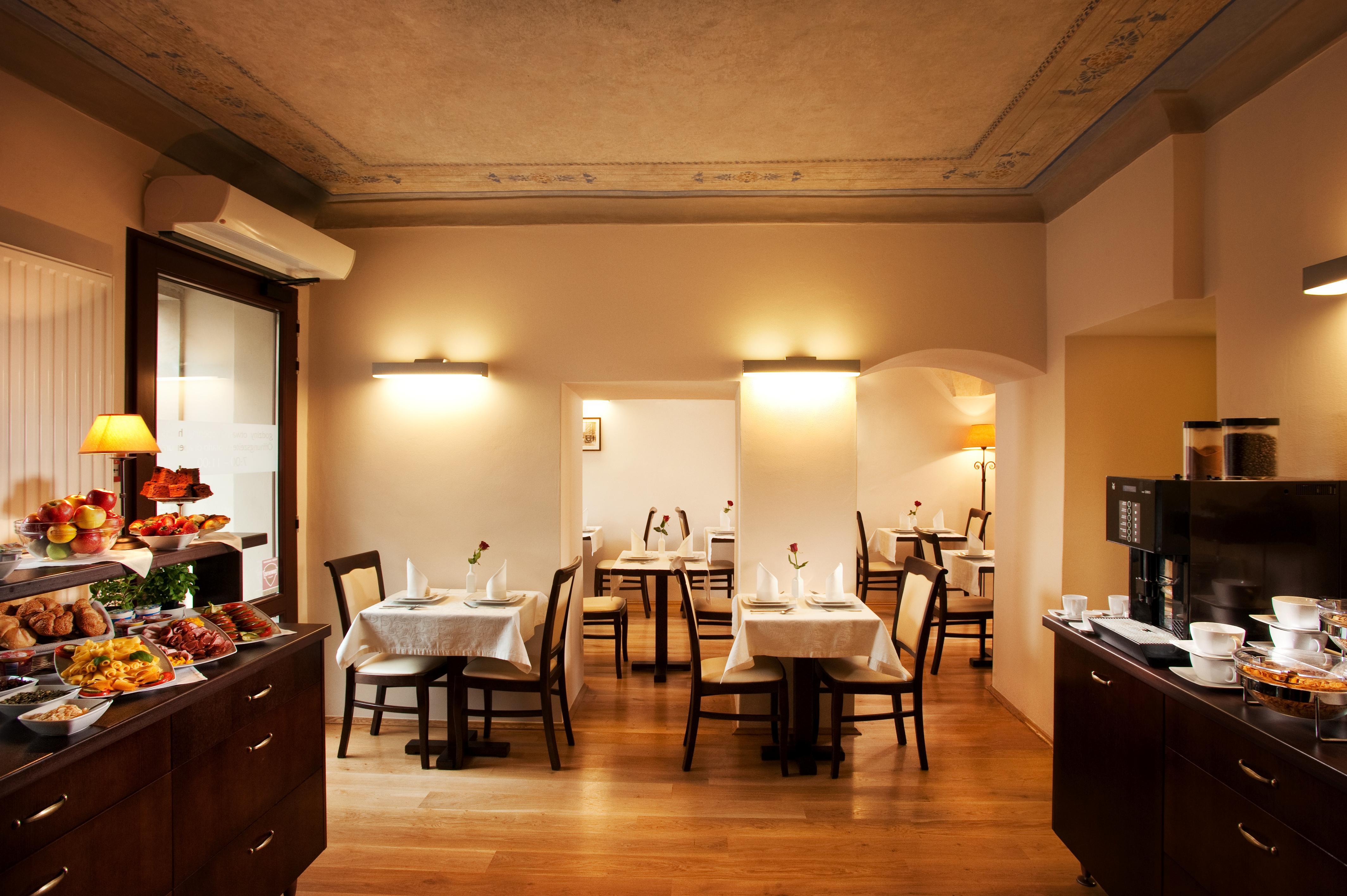 Santi 4* Kraków
